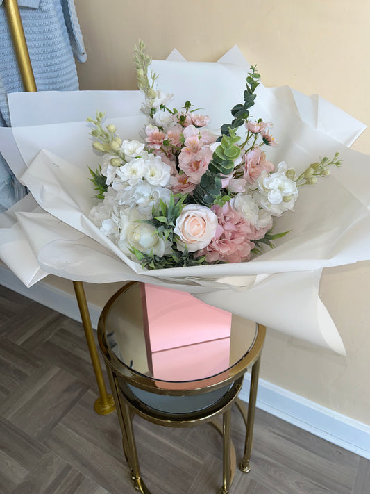 Blush Blossom Luxe Bouquet