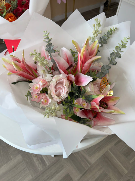 Blush Lily Luxe